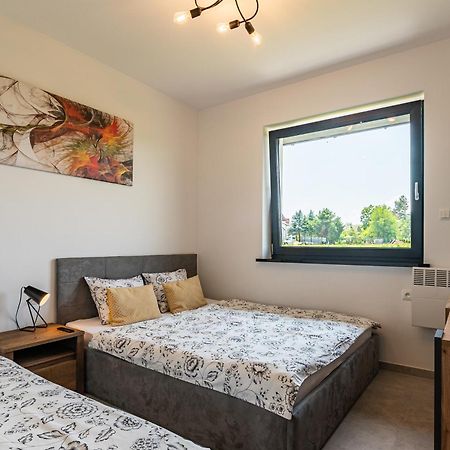 Domki Caloroczne Premium Zator Energylandia Dış mekan fotoğraf